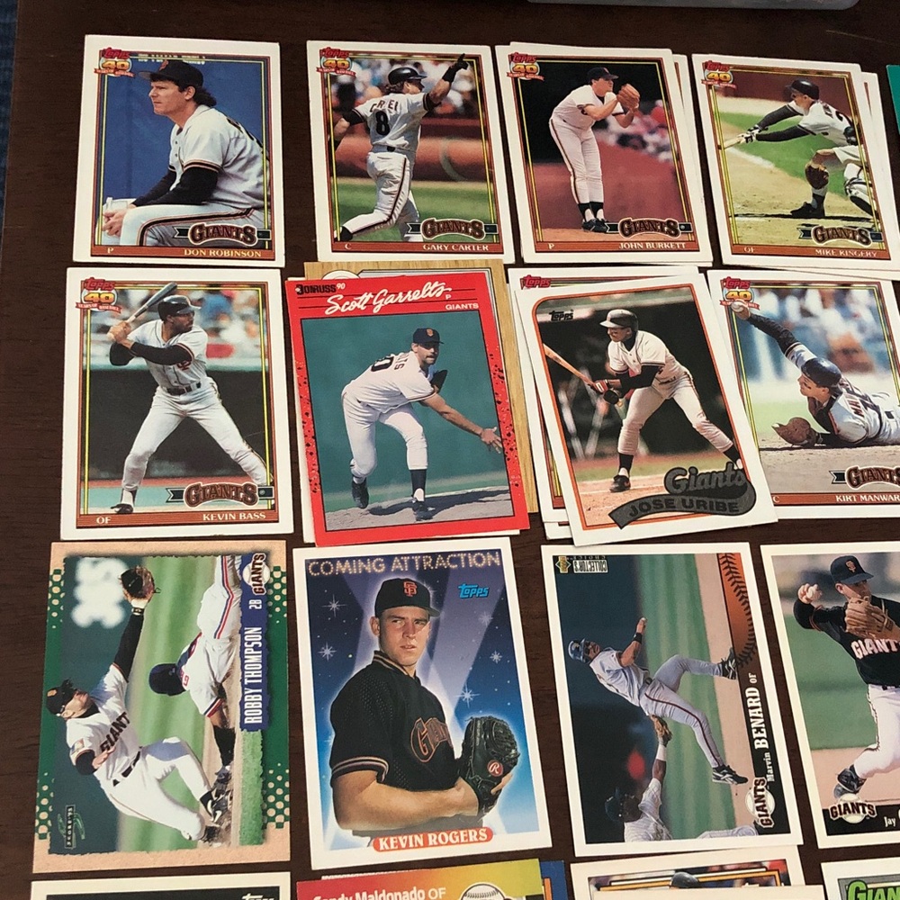 Vintage San Francisco Giants Baseball Trading Card Set - Picture 2 of 6